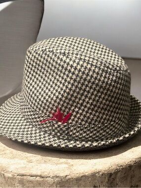 Houndstooth Bucket Hat
